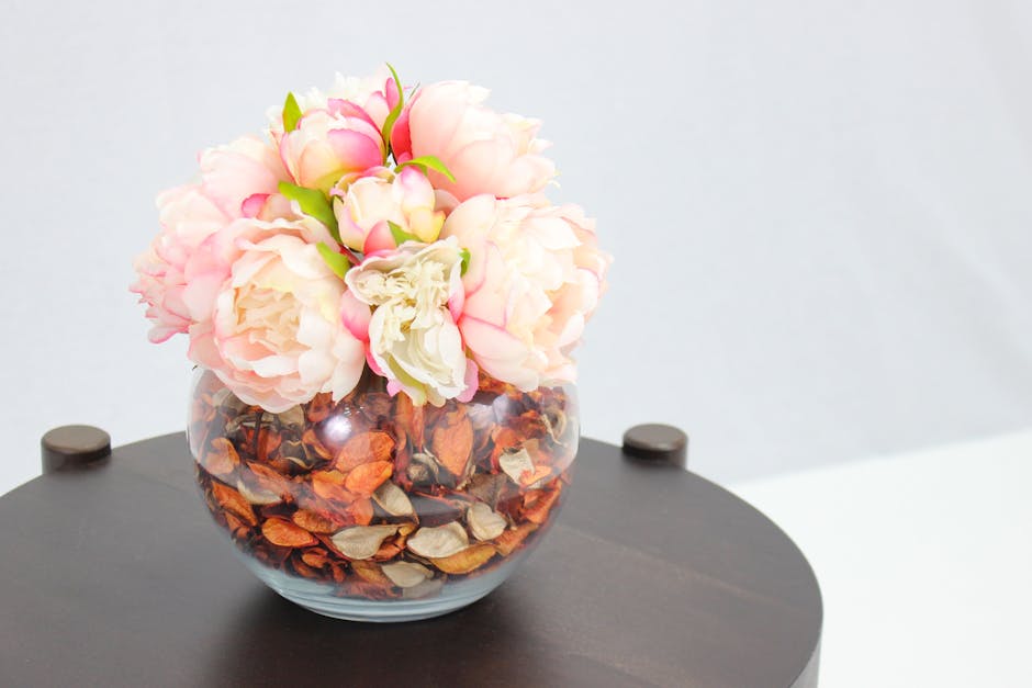 Pot pourri in glass flower vase