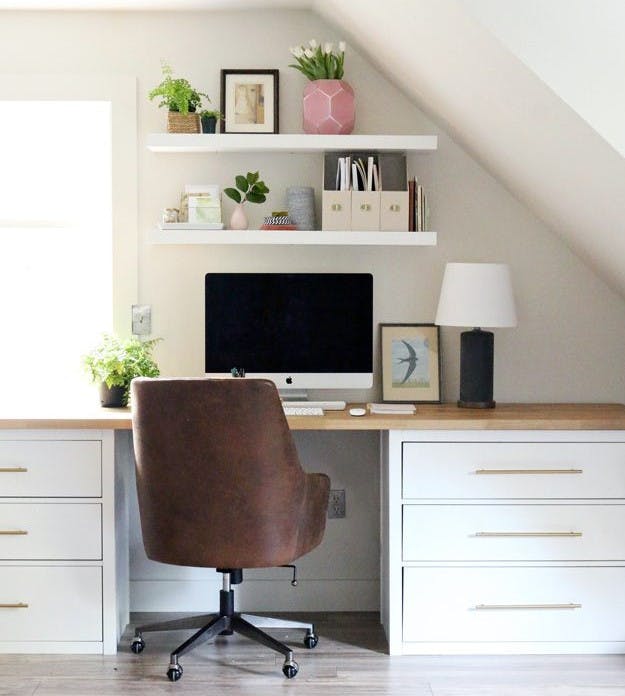 Minimalist work from home space