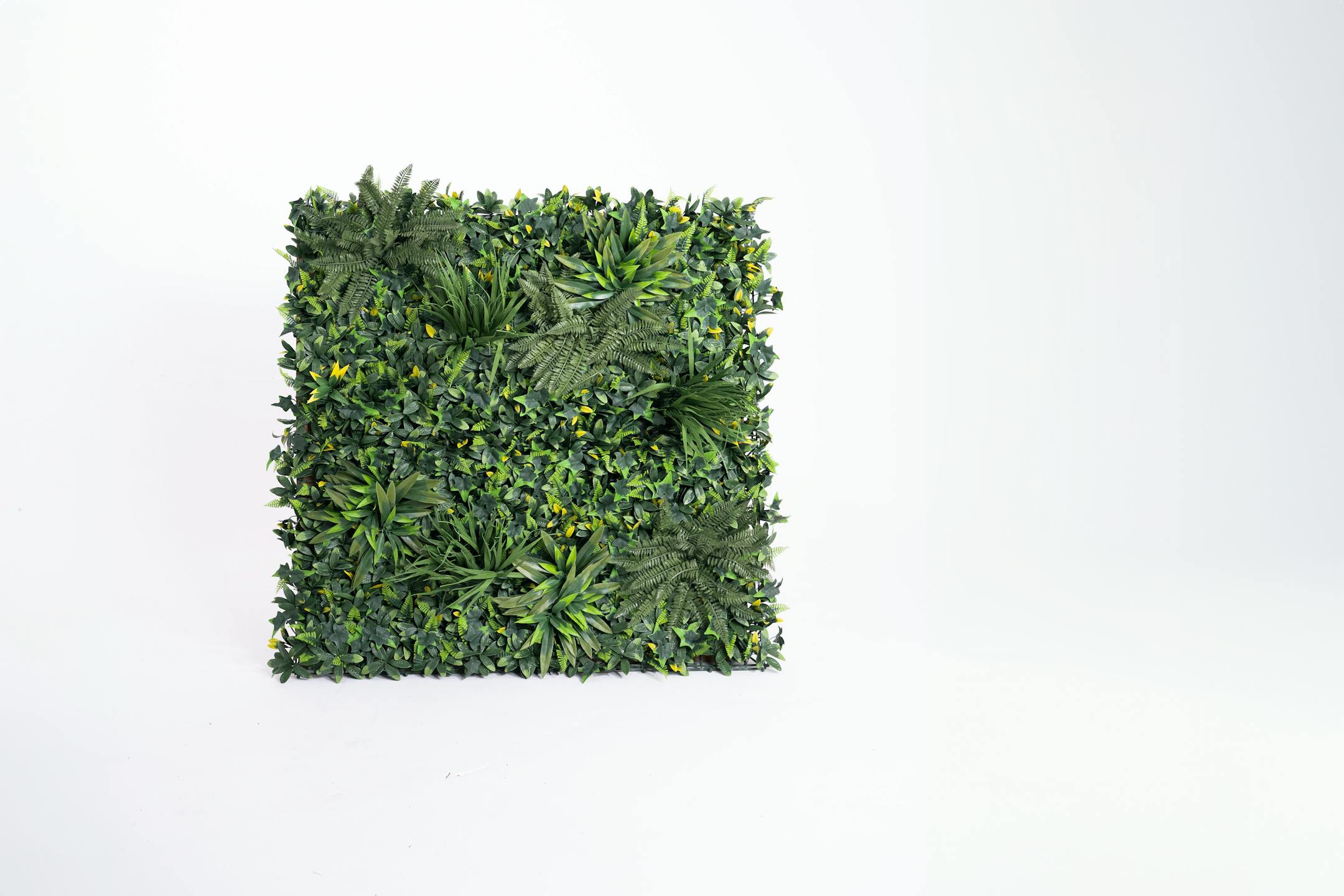 Faux forest greens living wall mat