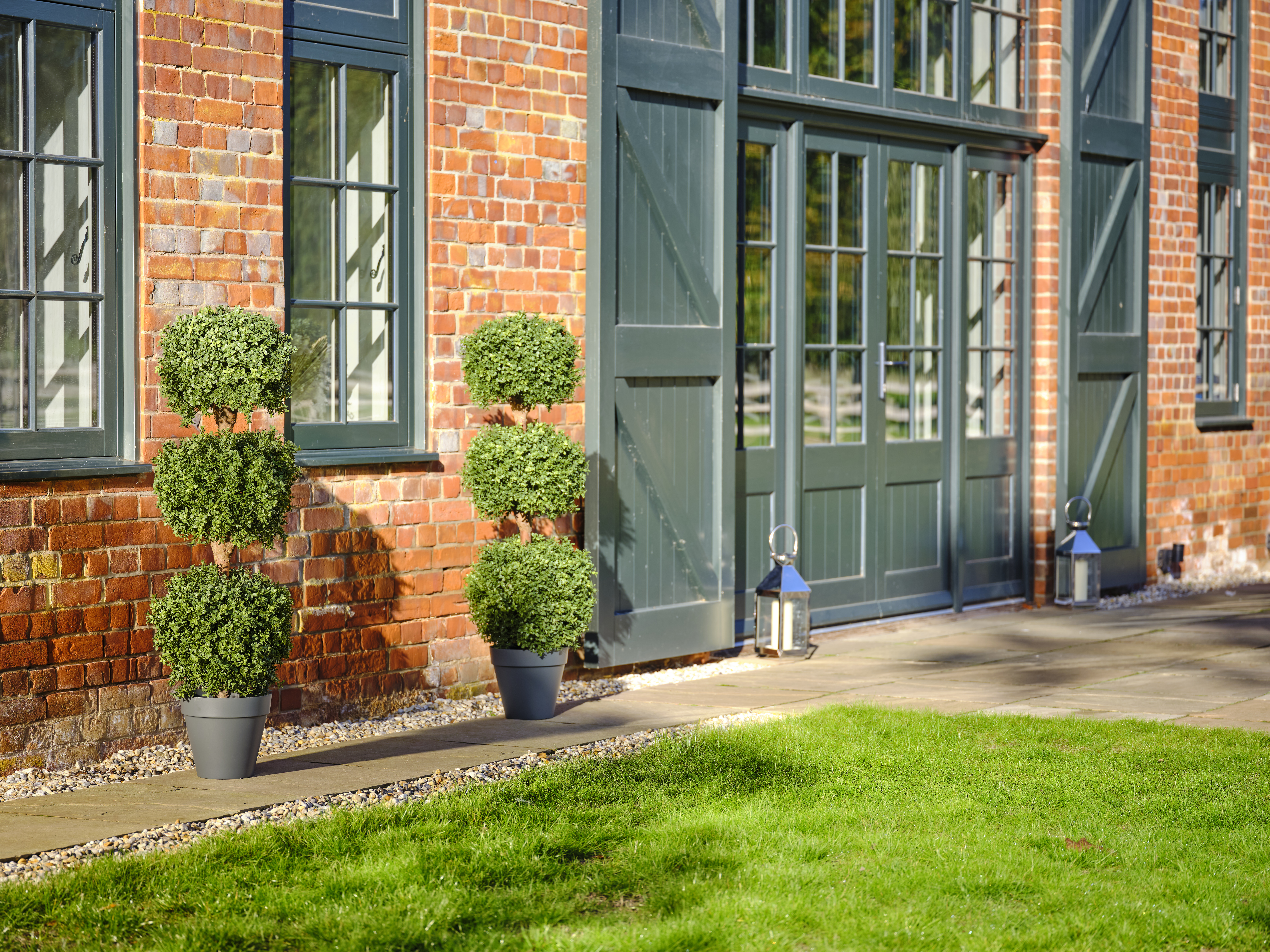 Artificial boxwood triple ball tree
